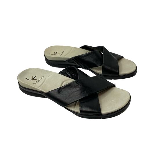 Liz Claiborne Alisa black leather criss cross strap slip on comfort sandals 7.5 - Picture 2 of 9